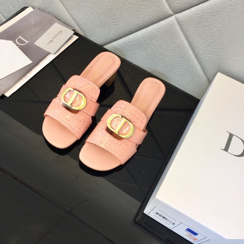 ch**an D*or slippers